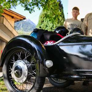 260808_motorrad_ariel