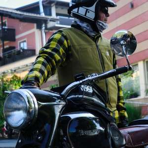 260808_motorrad_ariel