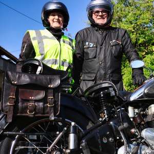 260808_motorrad_ariel