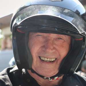 260808_motorrad_ariel