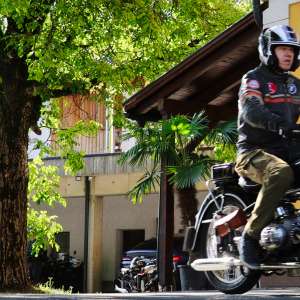 260808_motorrad_ariel